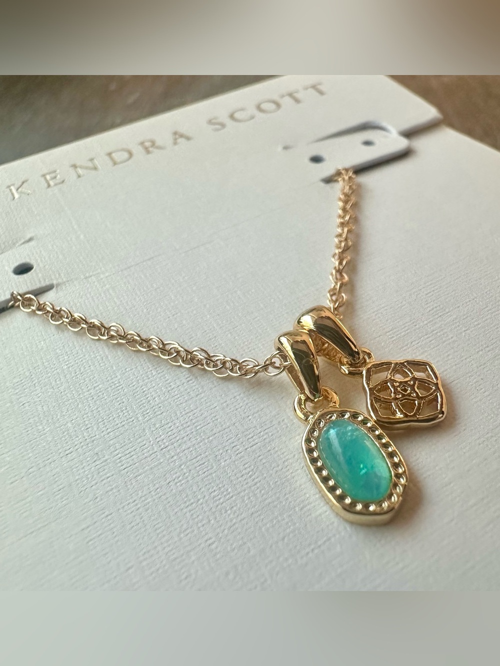 New Kendra Scott Mini Elisa Dira Gold 16-19” Necklace on Jewelry Card MSRP $60